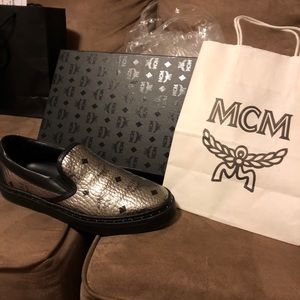 Mcm silver slip one
